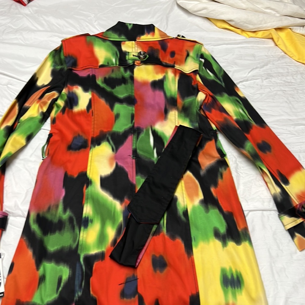 Attention button up jacket - Picture 4 of 4